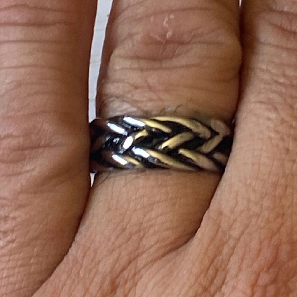 Men’s Stainless Steel Ring Size 10 Silver Tone Braided Chain Design Band